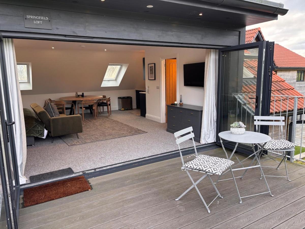 Апартаменты Gorgeous Modern Countryside Loft