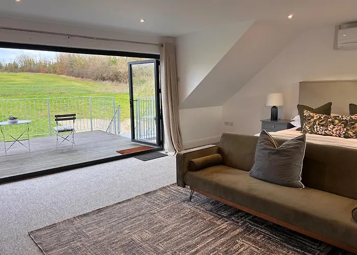 Gorgeous Modern Countryside Loft